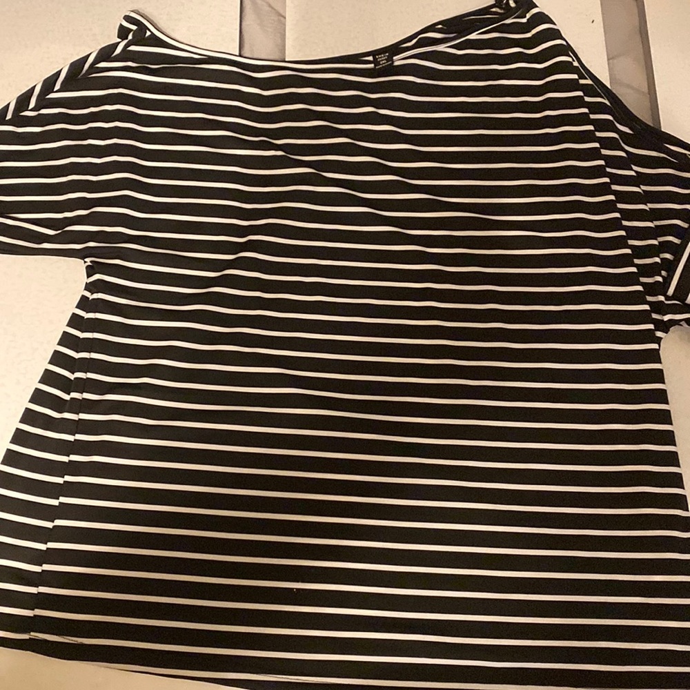 Shein Curve Cold Shoulder Black White Strips cold shoulder 2XL Top 41423